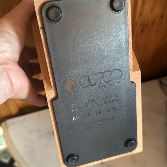 Cutco Knife Block - Picture 4 of 4